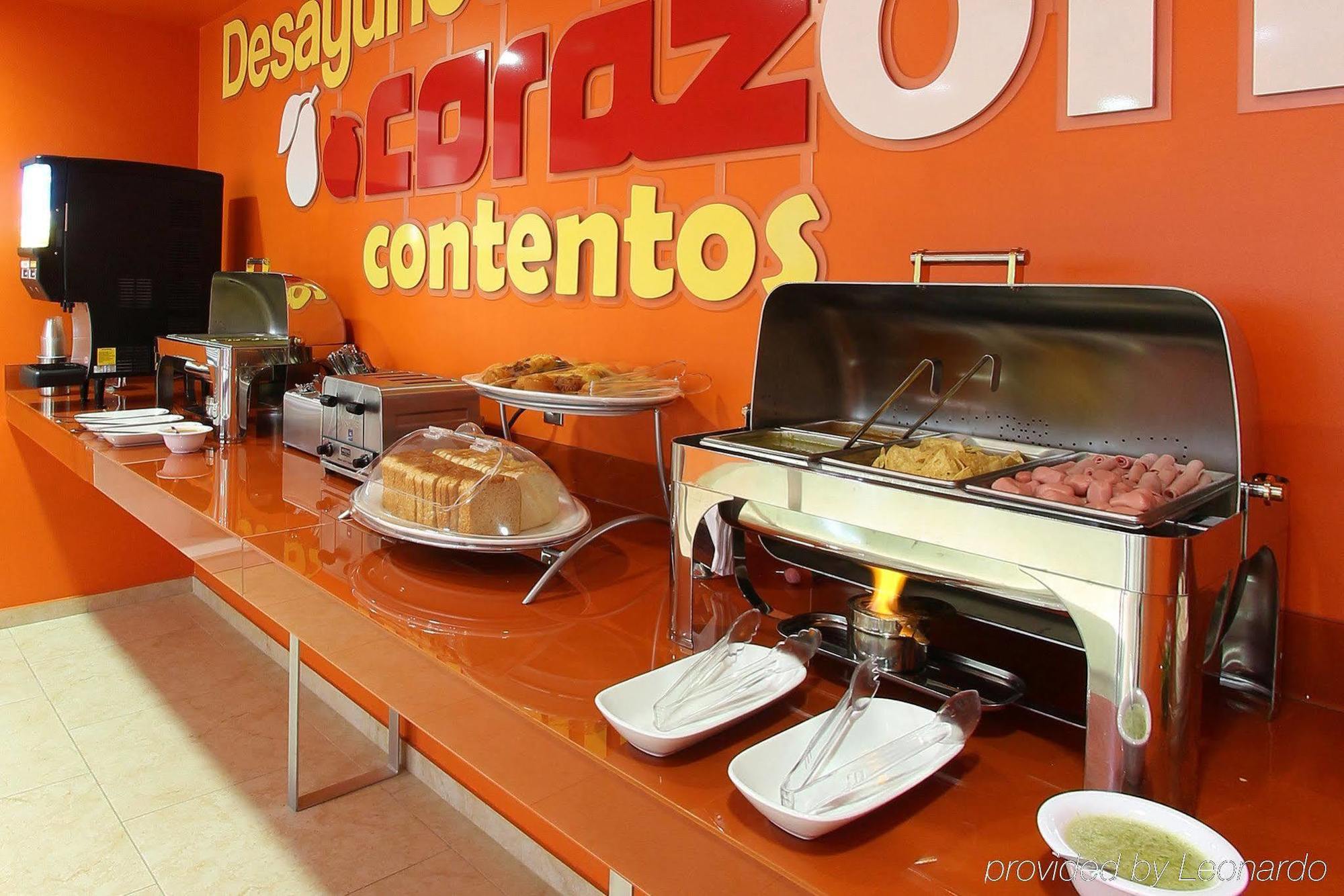 One La Paz Hotel Restaurant photo